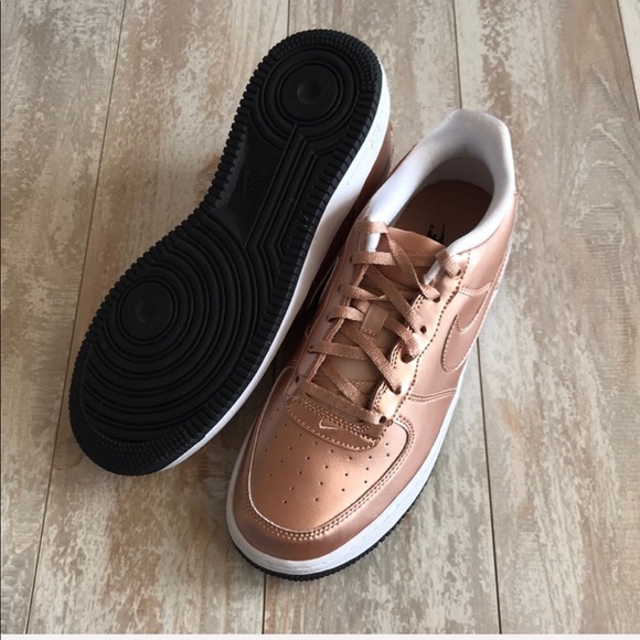 NWT Nike Air Force 1 Rose Gold - Picture 8 of 8
